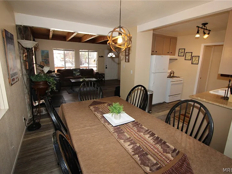 774 Summit Blvd #B — Photo 9