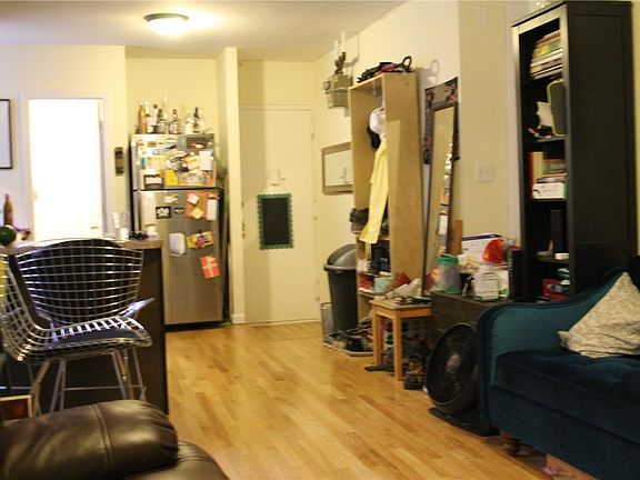 3rd image of 1144 44th Dr APT 15