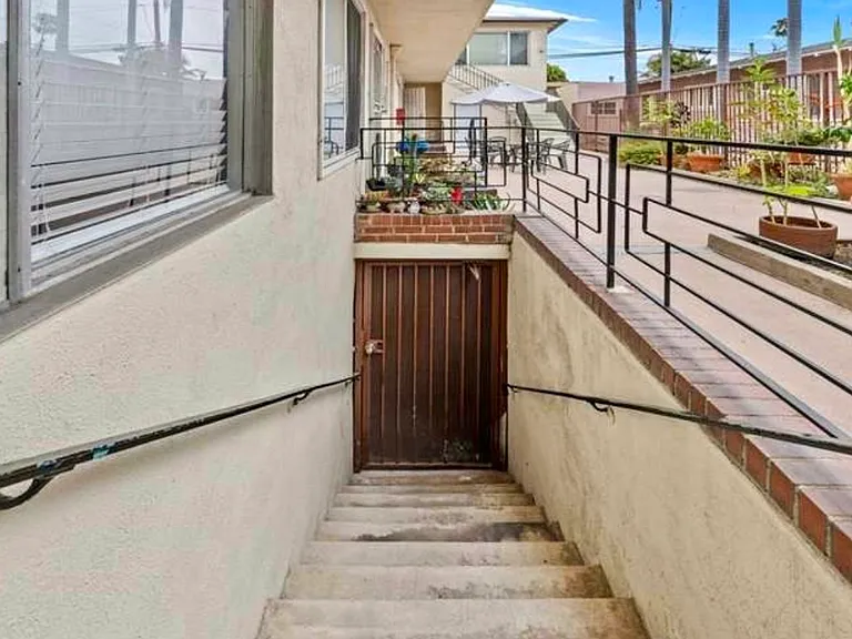 1015 E Ocean Blvd #6 — Photo 12