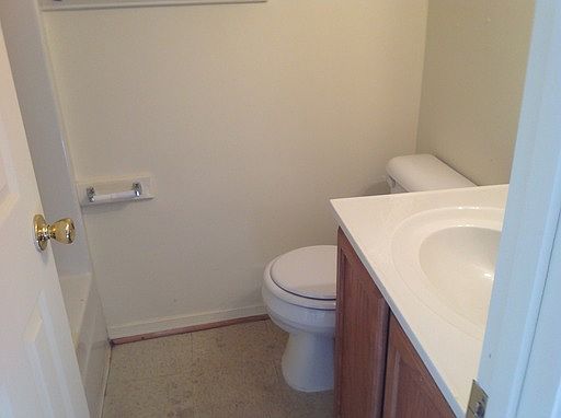 1st image of 3814 Chamberlayne Ave APT 6