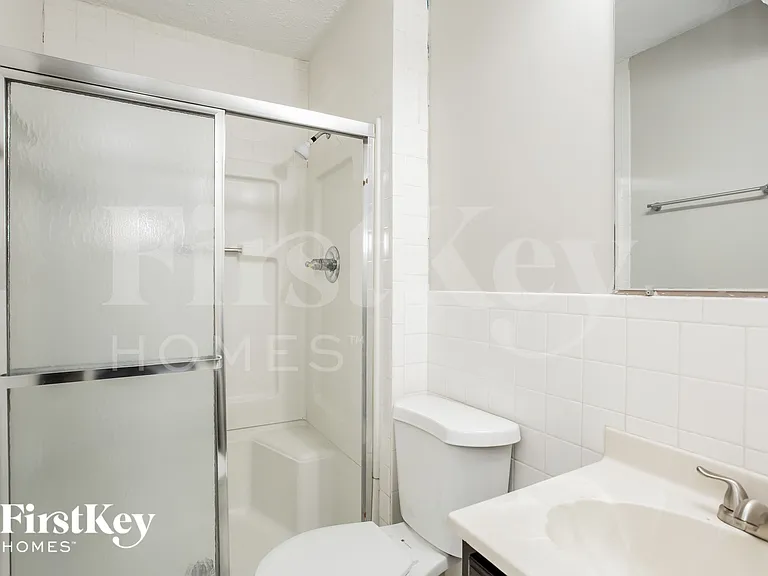 418 Andrea Dr — Photo 13