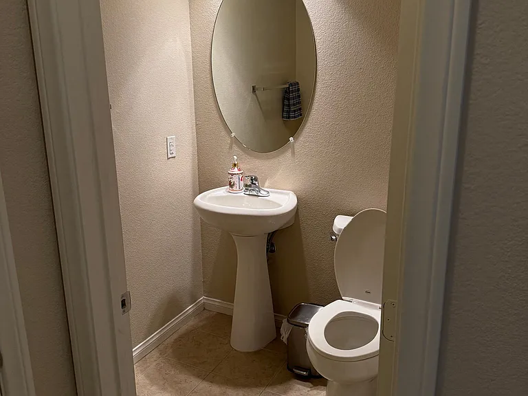 1351 Grass Creek Ave #1 — Photo 6
