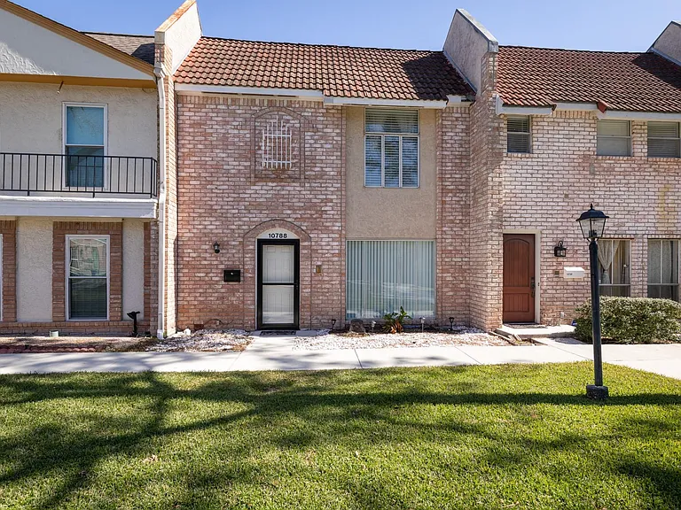10788 Briar Forest Dr #5/19 — Photo 26