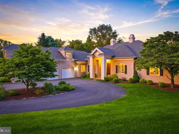 3 Zachary Dr, West Chester, PA 19382