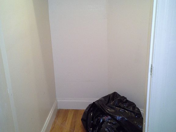 5th image of 2525 Bedford Ave APT C3