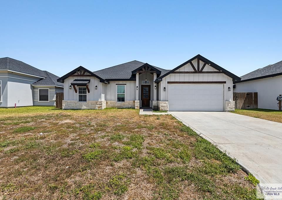 1st image of 210 Janet Cir