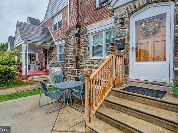 2nd image of 2352 Highland Ave