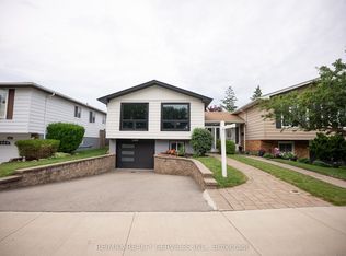 3469 Caplan Cres, Burlington, ON L7N 2P9