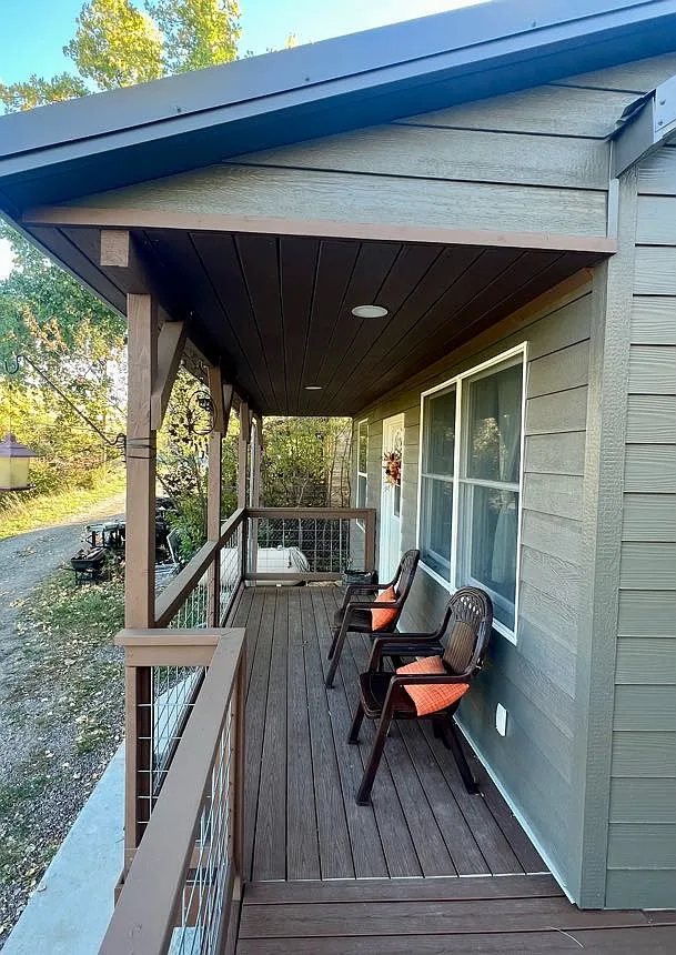 2 bed, 1000 sqft, $1,400 — Photo 3