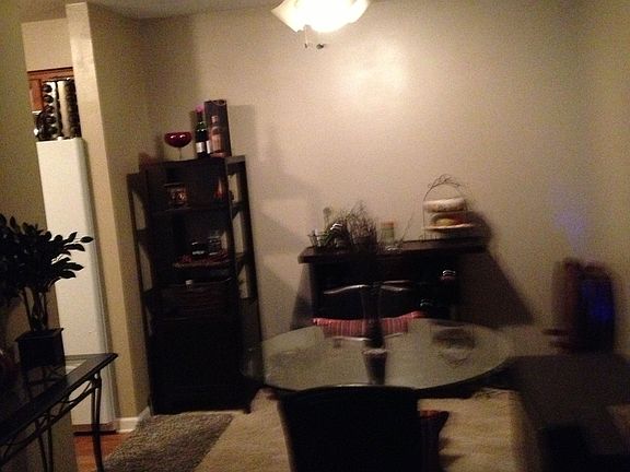 Diningroom w/ceiling fan