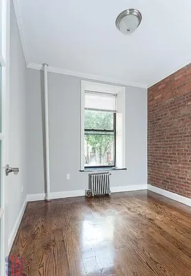 Rented by REAL New York | media 17