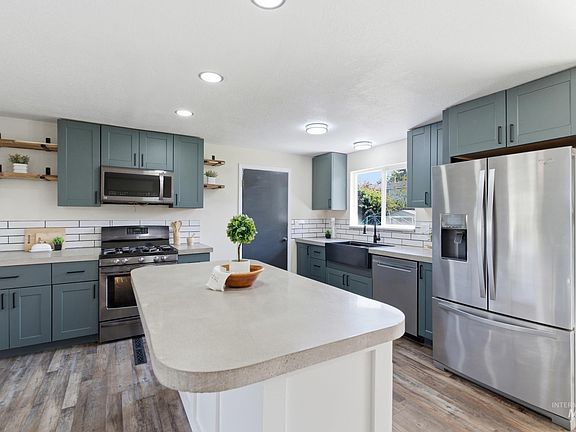 3rd image of 7940 W Galena Dr