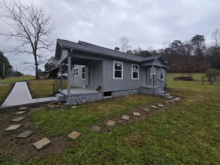 106 County Road 181 — Photo 3