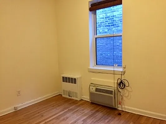 Rented by Corcoran | media 6