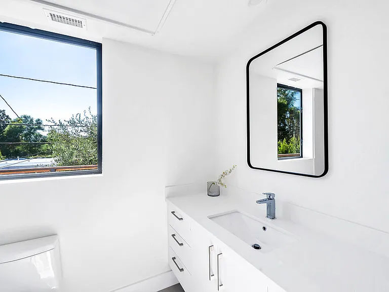 1123 N Formosa Ave #3 — Photo 27