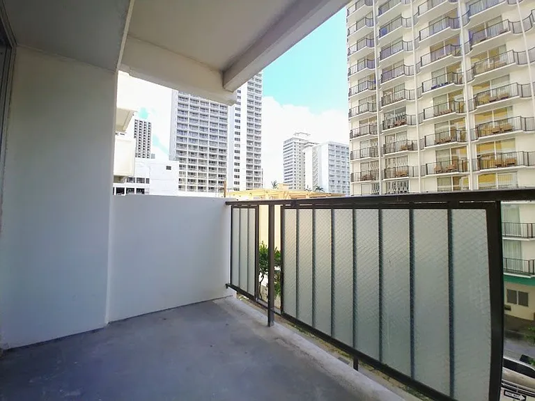 2464 Prince Edward St #521 — Photo 7