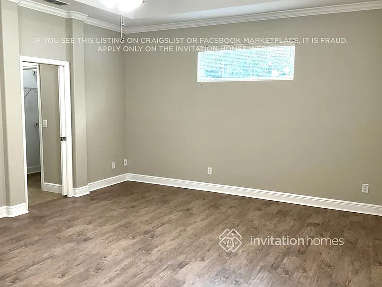 1390 Stellar Dr — Photo 8
