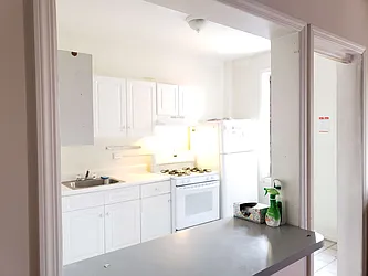 Rented by Roz Khan, LREB