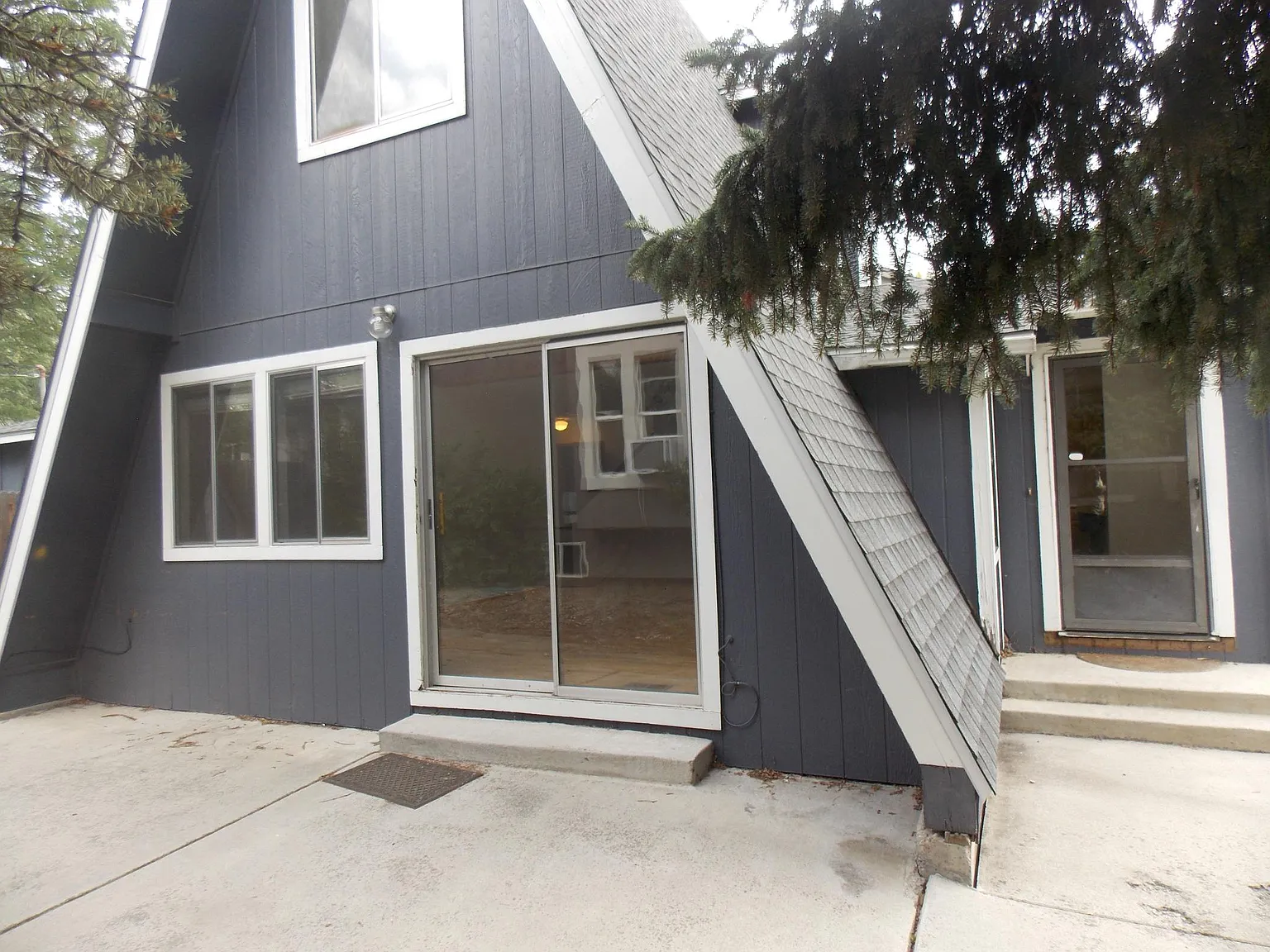 2 bed, 1372 sqft, $2,350 — Photo 3