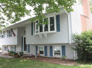 107 Clearfield Dr, Meriden, CT 06450