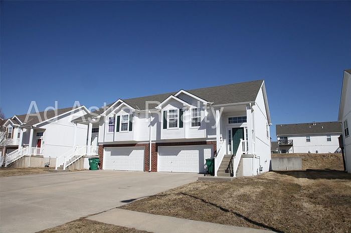 1st image of 3100 Devonshire Dr
