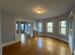 127 Walnut St #3, Somerville, MA 02145