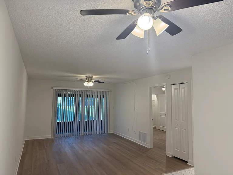 4956 Harbor Villa Ln #102 — Photo 6
