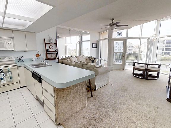 5th image of 520 S Peninsula Ave #2D-2
