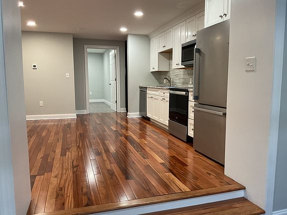 5th image of 363 W Johnson Hwy APT 1