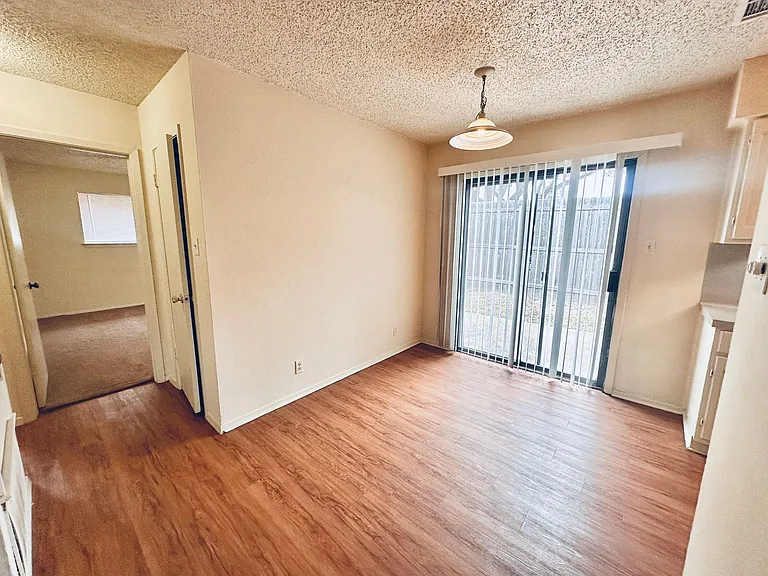 12504 Tree Line Dr — Photo 10