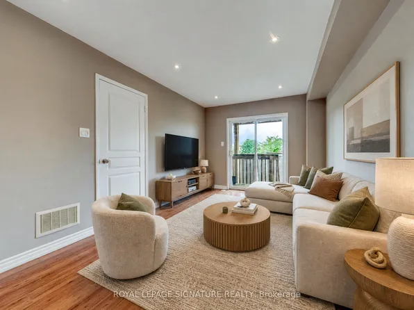 2418 Adamvale Cres, Oakville, ON L6M 0E1