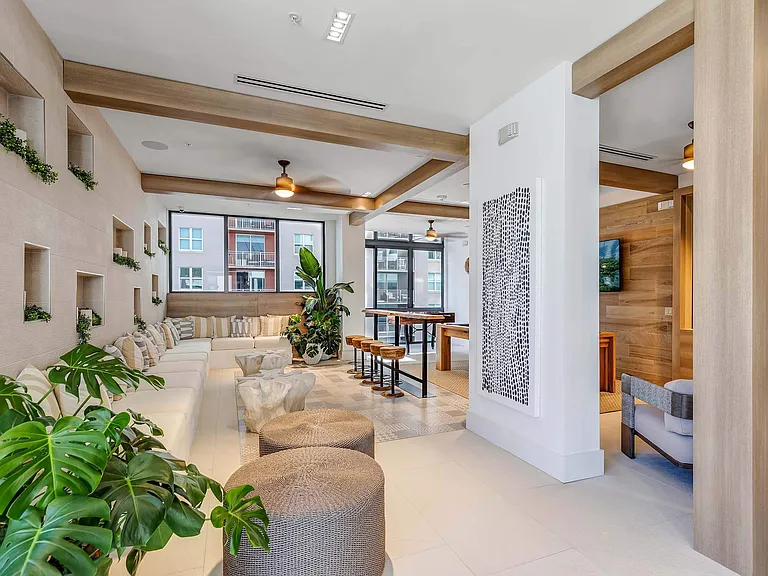 The Registry Las Olas — Photo 35