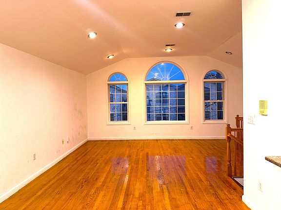 2nd image of 75 Liberty Ave #2