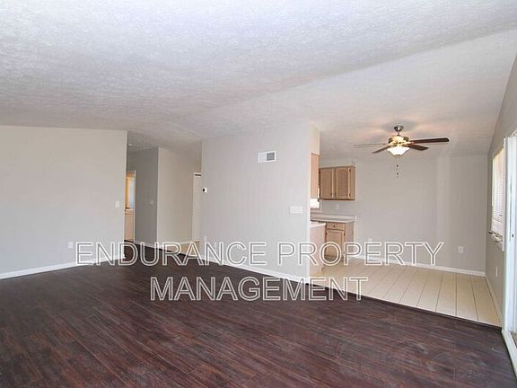 5th image of 3130 Balsamridge Dr