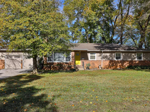 2251 E Washita Street, Springfield, MO 65804