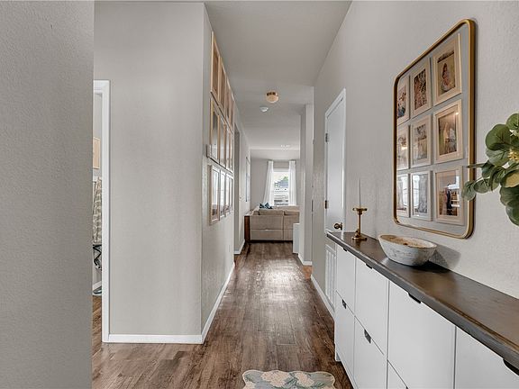 3rd image of 503 W Fitchberg St
