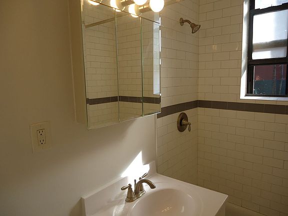 4th image of 14210 Hoover Ave APT 217