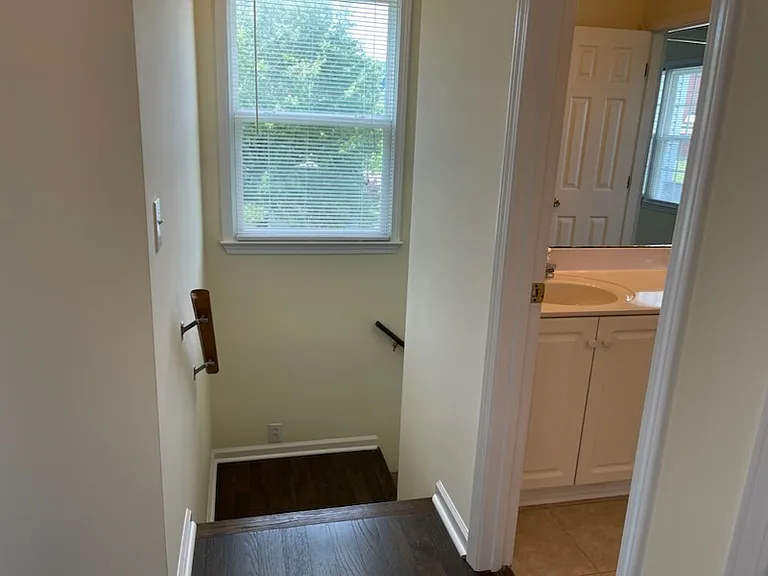 902 Nottingham Dr — Photo 20