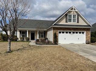 6037 Blueray Dr, Leland, NC 28451