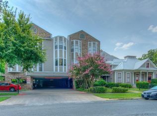 915 W 23rd St APT 109, Austin, TX 78705