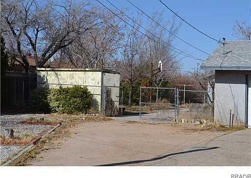 2nd image of 16222 Mesquite St