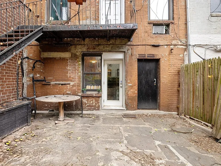 466 W 23rd St #1B — Photo 9