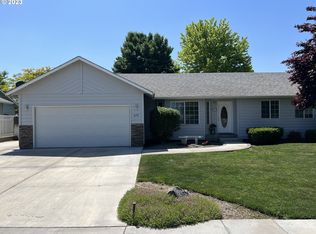 679 W Johns Ave, Hermiston, OR 97838
