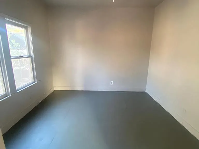1234 E Jackson St #C — Photo 3