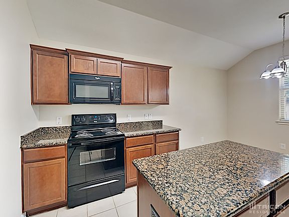 5th image of 12118 Estelle Cir