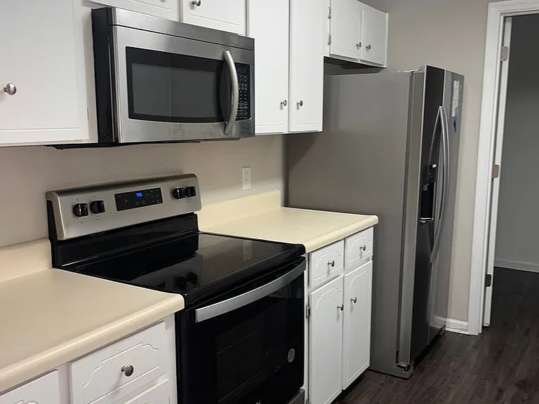 721 Kadi Ln — Photo 8