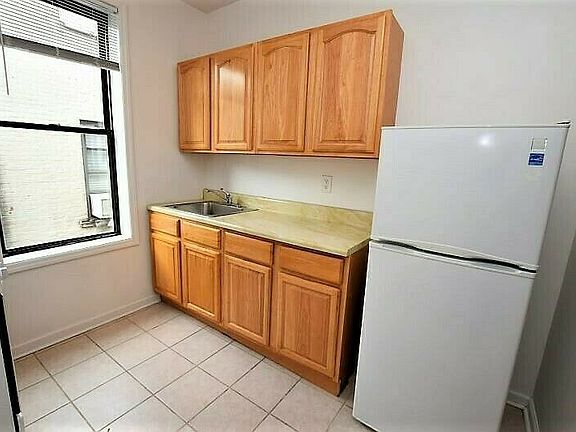 3rd image of 43-26 49th St #D1