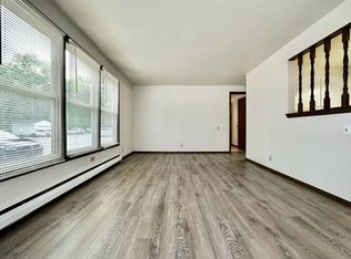 1914 Basten St #2, Green Bay, WI 54302