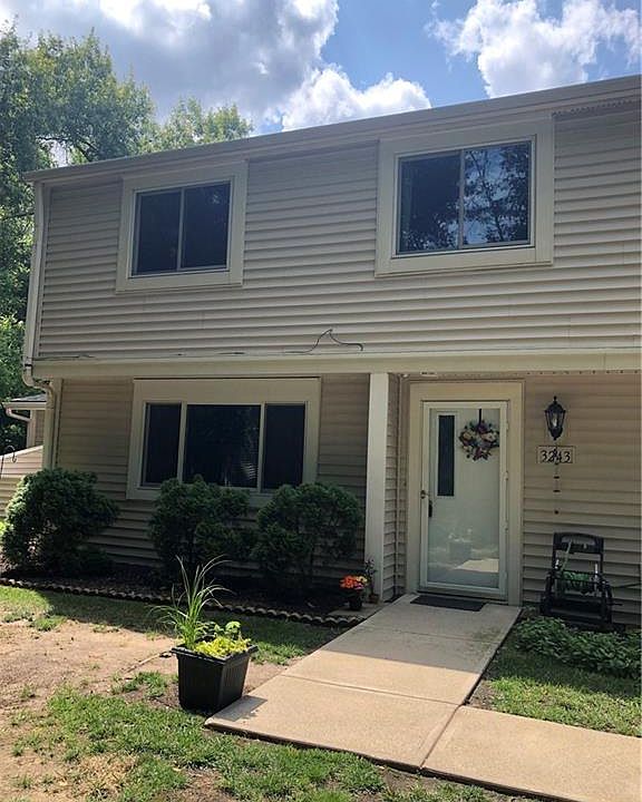 1st image of 3243 Bay Landing Dr #31