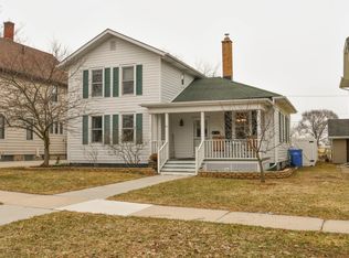 509 Clyman St, Watertown, WI 53094